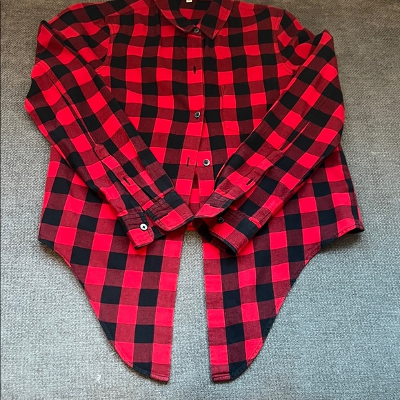 Madewell Red and Black Plaid Men's Shirt - Picture 2 of 6